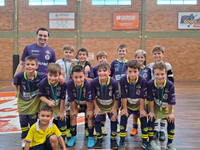 CEJ é Campeão do Festival Escolar Sub-10 na Modalidade de Futsal Masculino