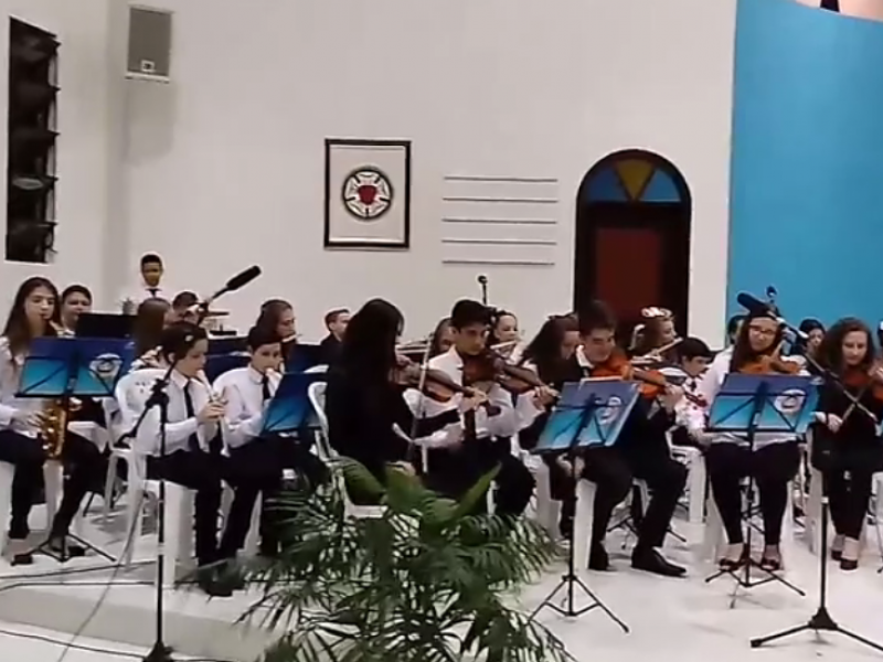 Orquestra Jovem do CEJ participa do Culto da Reforma