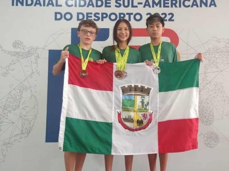 Alunos/atletas do CEJ participaram da Olimpíada Escolar de Santa Catarina