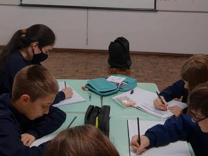 Os alunos dos sextos anos jogaram a "Corrida Intelectual Gamificada"