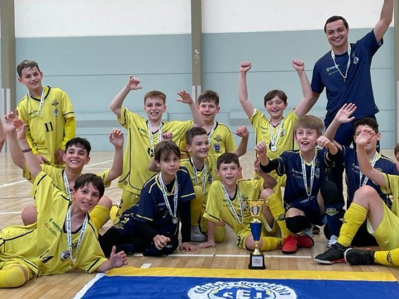 CEJ é Campeão no Futsal Masculino dos Jogos Escolares da Semana da Pátria